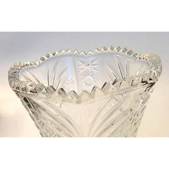 Crystal Vase Heavy With Sawtooth Rim 8.75 inches - Picture 2 of 6